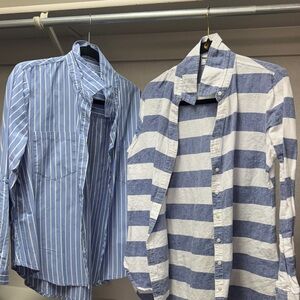 crown & ivy Blue and White Striped Women's Button Down Shirts